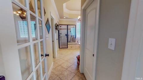 102 Continental Dr, Durham, NC 27712 photo 20
