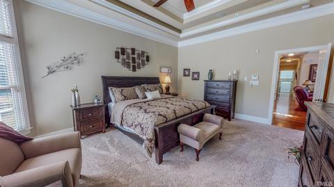 102 Continental Dr, Durham, NC 27712 photo 18