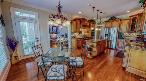 102 Continental Dr, Durham, NC 27712 photo 4