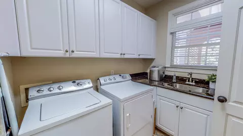 102 Continental Dr, Durham, NC 27712 photo 85