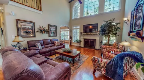 102 Continental Dr, Durham, NC 27712 photo 11