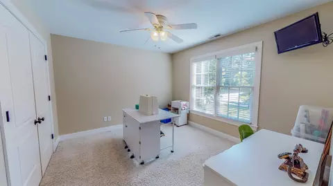 102 Continental Dr, Durham, NC 27712 photo 49
