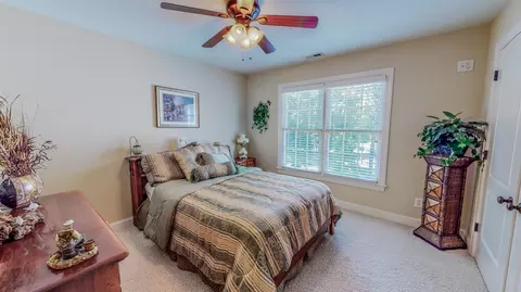 102 Continental Dr, Durham, NC 27712 photo 43