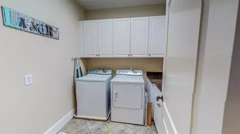 102 Continental Dr, Durham, NC 27712 photo 84