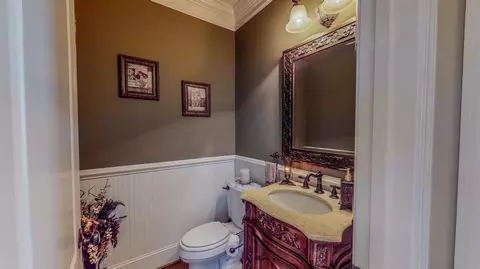 102 Continental Dr, Durham, NC 27712 photo 66