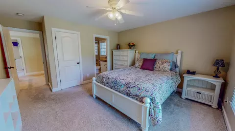 102 Continental Dr, Durham, NC 27712 photo 40