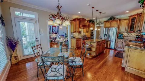 102 Continental Dr, Durham, NC 27712 photo 4