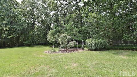 18 Kimberly Dr, Durham, NC 27707 photo 2