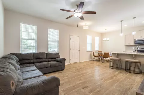 512 N Franklin St, Wake Forest, NC 27587 photo 6
