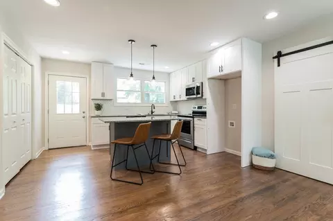 1126 Raynor St, Durham, NC 27703 photo 9