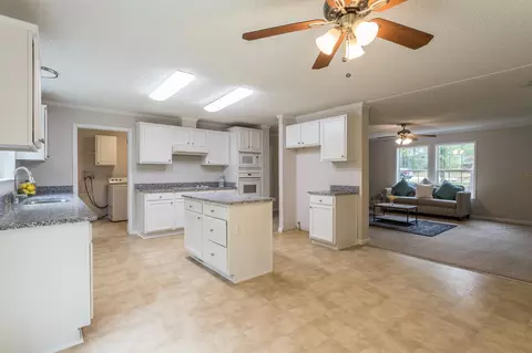 8637 Creek Rd, Willow Springs, NC 27592 photo 9