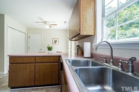2 Halsey Pl, Durham, NC 27707 photo 14