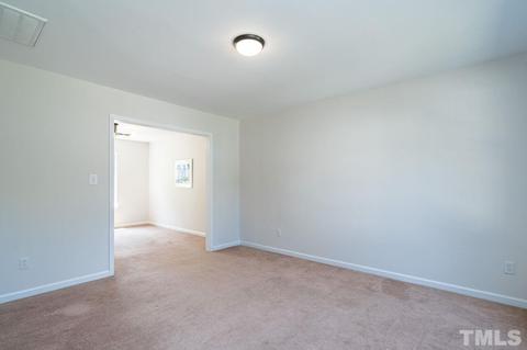 2 Halsey Pl, Durham, NC 27707 photo 8
