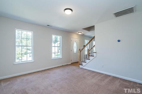 2 Halsey Pl, Durham, NC 27707 photo 6
