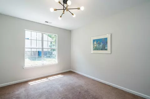 2 Halsey Pl, Durham, NC 27707 photo 9
