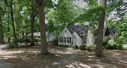 608 E College Ave, Elon, NC 27244 photo 8