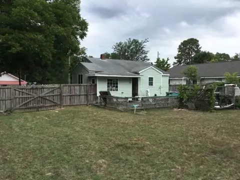 201 3rd St, Erwin, NC 28339 photo 6