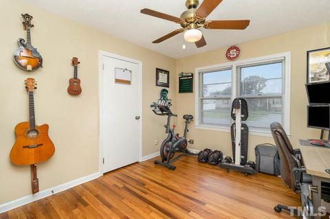101 N Davis St, Micro, NC 27555 photo 14