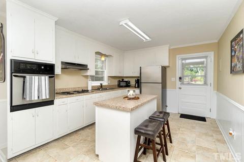 101 N Davis St, Micro, NC 27555 photo 10