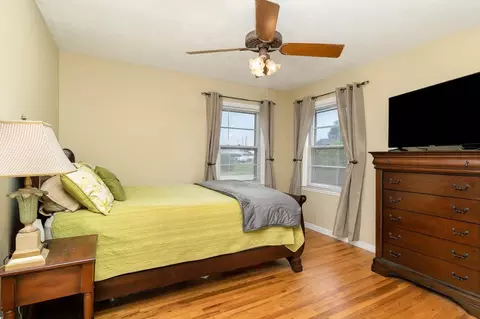101 N Davis St, Micro, NC 27555 photo 13
