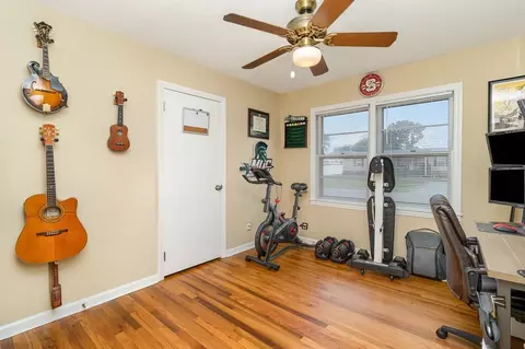 101 N Davis St, Micro, NC 27555 photo 14