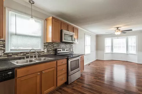 5444 Raleigh Rd, Benson, NC 27504 photo 4