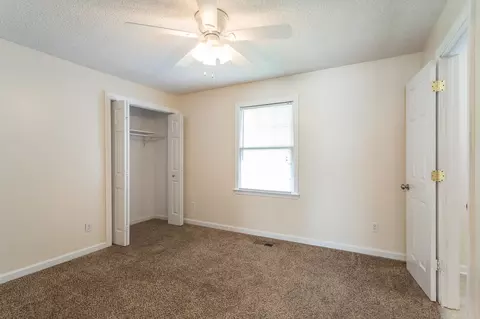 5444 Raleigh Rd, Benson, NC 27504 photo 11