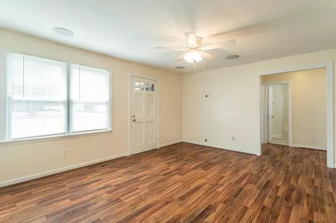 5444 Raleigh Rd, Benson, NC 27504 photo 2
