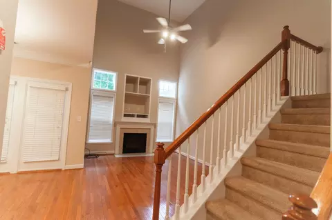 4318 Flintlock Ln, Durham, NC 27704 photo 4