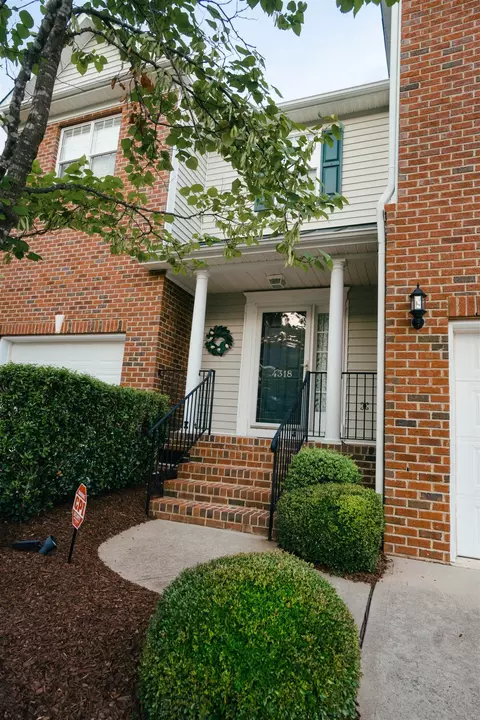 4318 Flintlock Ln, Durham, NC 27704 photo 2