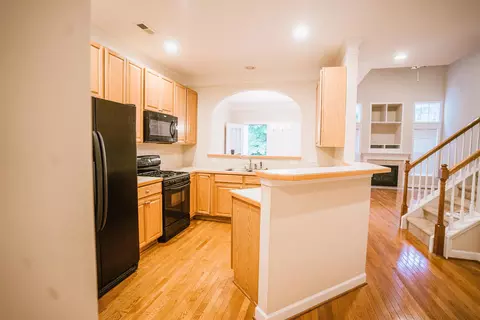 4318 Flintlock Ln, Durham, NC 27704 photo 7