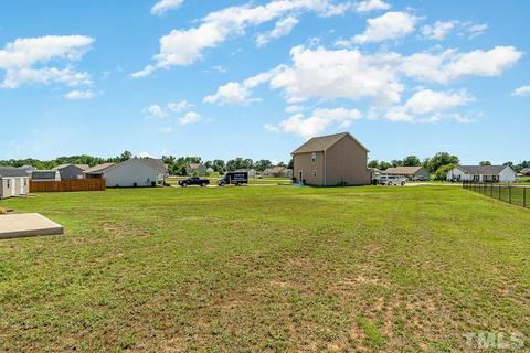 40 Marshfield Dr, Benson, NC 27504 photo 23