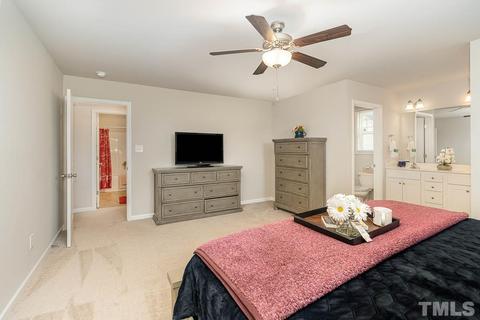 40 Marshfield Dr, Benson, NC 27504 photo 12