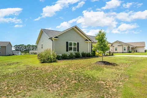 40 Marshfield Dr, Benson, NC 27504 photo 24