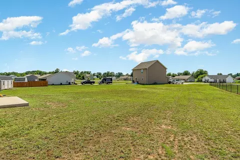 40 Marshfield Dr, Benson, NC 27504 photo 23