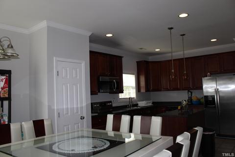 3309 Genlee Dr, Durham, NC 27704 photo 9