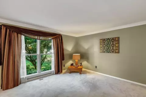 112 Windhover Dr, Chapel Hill, NC 27514 photo 4