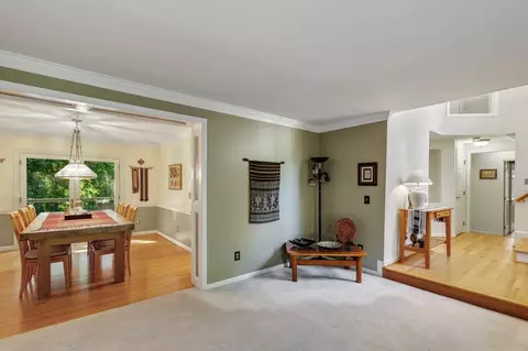 112 Windhover Dr, Chapel Hill, NC 27514 photo 6