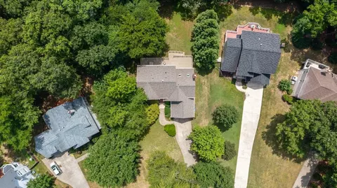 112 Windhover Dr, Chapel Hill, NC 27514 photo 43