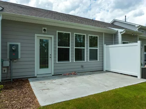 1102 Morrison Dr, Durham, NC 27703 photo 4
