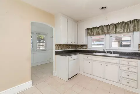406 E 1st St, Princeton, NC 27569 photo 14