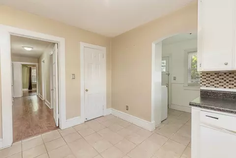 406 E 1st St, Princeton, NC 27569 photo 12