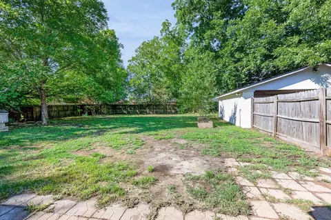 406 E 1st St, Princeton, NC 27569 photo 26