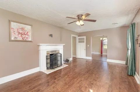 406 E 1st St, Princeton, NC 27569 photo 5