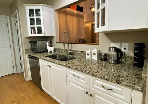 4203 Somma Ct, High Point, NC 27265 photo 8
