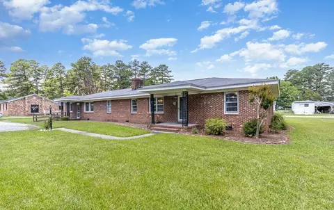 103 S Maple Ave, Kenly, NC 27542 photo 4