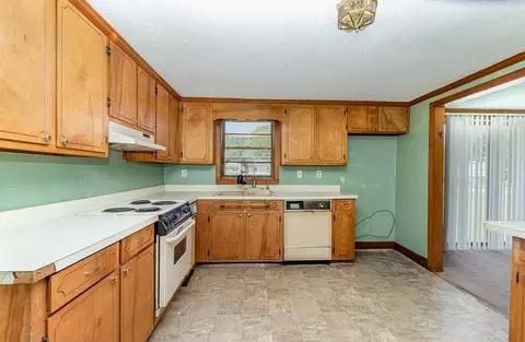 103 S Maple Ave, Kenly, NC 27542 photo 16