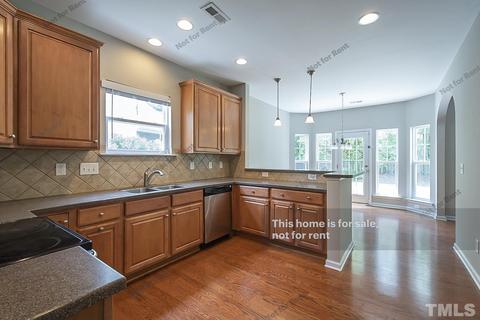 1912 Woodsdale Dr, Durham, NC 27703 photo 8