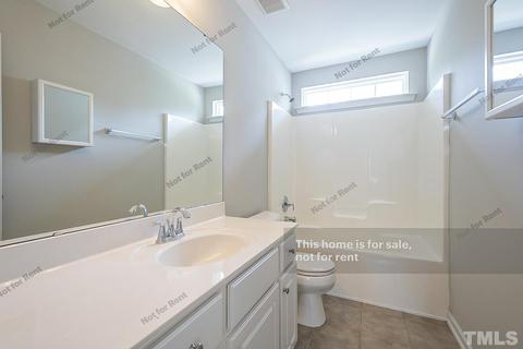 1912 Woodsdale Dr, Durham, NC 27703 photo 6
