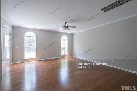 1912 Woodsdale Dr, Durham, NC 27703 photo 5